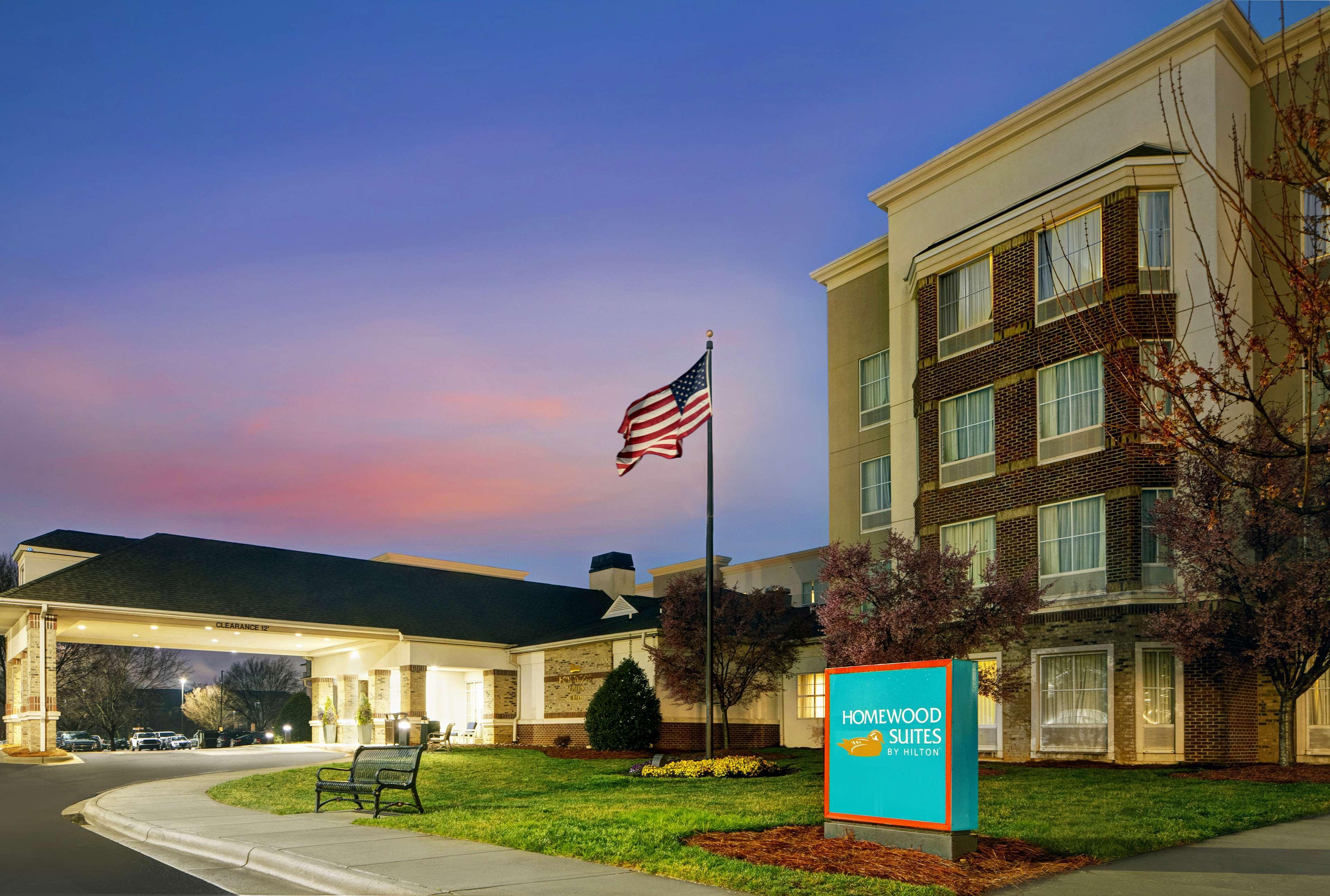 Homewood Suites Charlotte Ayrsley Exterior foto